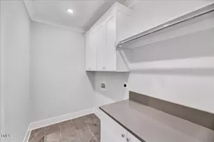 811 Maple Berry Ln, Raleigh, NC 27607 - Photo 16