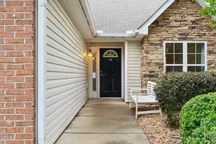 2521 Gordon Glen Ct, Raleigh, NC 27617 - Photo 6