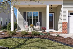 156 Scarlet Bell Dr, Youngsville, NC 27596 - Photo 2