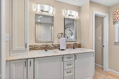 113 Stoneleigh Drive, Cary, NC 27511 - Photo 28