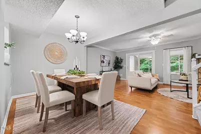 148 Luxon Place, Cary, NC 27513 - Photo 2
