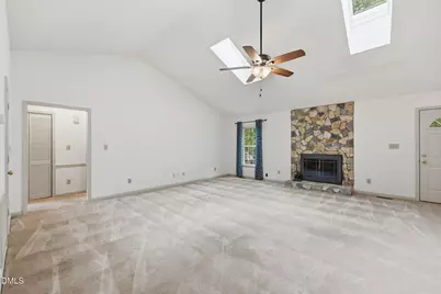 538 Rockwood Drive, Graham, NC 27253 - Photo 4