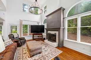100 Greensview Dr, Cary, NC 27518 - Photo 10