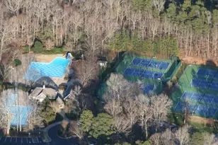 100 Greensview Dr, Cary, NC 27518 - Photo 50