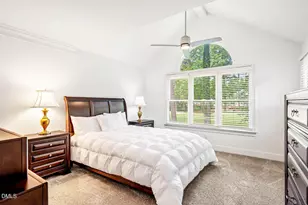 100 Greensview Dr, Cary, NC 27518 - Photo 32