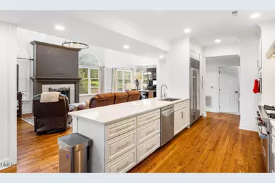 100 Greensview Drive, Cary, NC 27518 - Photo 16