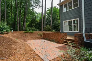 100 Greensview Dr, Cary, NC 27518 - Photo 38