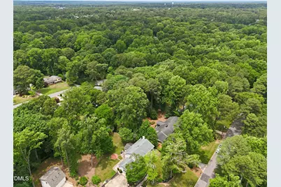 6901 Woodmere Drive, Raleigh, NC 27612 - Photo 52