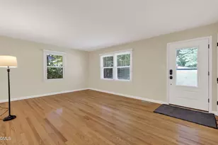 1224 Pineview Dr, Raleigh, NC 27606 - Photo 6