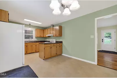 1224 Pineview Drive, Raleigh, NC 27606 - Photo 10