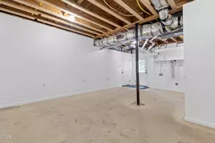 1224 Pineview Dr, Raleigh, NC 27606 - Photo 24