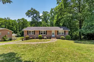 1224 Pineview Dr, Raleigh, NC 27606 - Photo 2