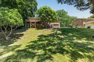 1224 Pineview Dr, Raleigh, NC 27606 - Photo 38