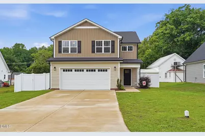 248 S Baker Street, Four Oaks, NC 27524 - Photo 2