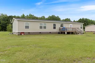 33 Chadburn Rd, Lumberton, NC 28360 - Photo 32