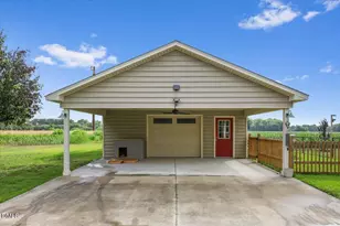 1202 Old Smith Chapel Rd, Mount Olive, NC 28365 - Photo 10