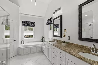 106 Pahlmeyer Place, Cary, NC 27519 - Photo 18