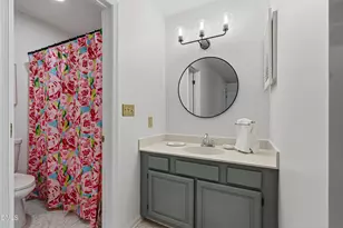 2424 Mapleton Ln, Raleigh, NC 27613 - Photo 28