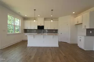 93 Tee Time Ter, Benson, NC 27504 - Photo 4