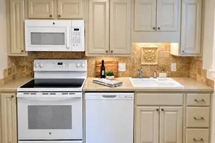 933 St Marys St, Raleigh, NC 27605 - Photo 1