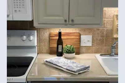 933 St Marys Street, Raleigh, NC 27605 - Photo 2