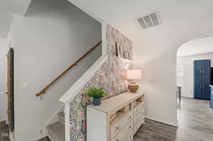924 Mailwood Dr, Knightdale, NC 27545 - Photo 2