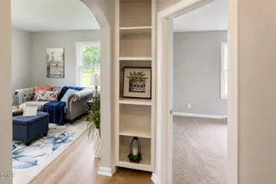 104 W Crestview Dr, Smithfield, NC 27577 - Photo 6