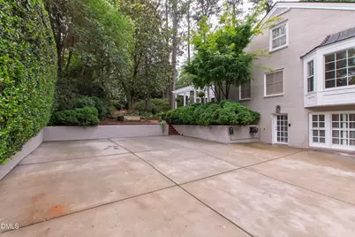2507 Sanderson Drive, Raleigh, NC 27608 - Photo 66