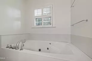 2507 Sanderson Dr, Raleigh, NC 27608 - Photo 38