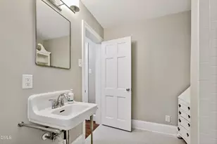 2507 Sanderson Dr, Raleigh, NC 27608 - Photo 56