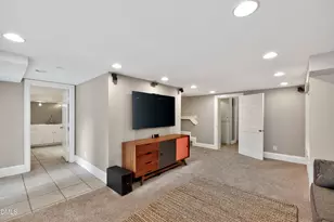 2507 Sanderson Dr, Raleigh, NC 27608 - Photo 60