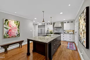 2507 Sanderson Dr, Raleigh, NC 27608 - Photo 12