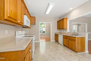 675 Timberlands Dr, Louisburg, NC 27549 - Photo 10