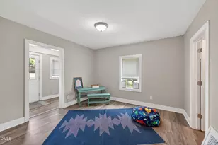 318 W 5th St, Siler City, NC 27344 - Photo 12