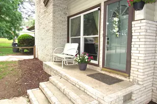 415 N Cheatham St, Franklinton, NC 27525 - Photo 2