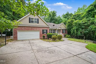 2134 Detroit Boulevard, Sanford, NC 27332 - Photo 2