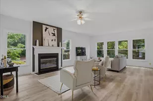 101 Streamview Dr, Cary, NC 27519 - Photo 4