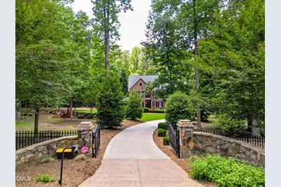 5117 Swisswood Drive, Raleigh, NC 27613 - Photo 2