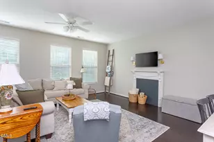 822 Richmont Grove Ln, Apex, NC 27523 - Photo 8