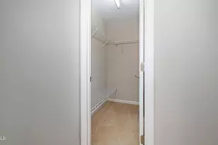 11 Suncrest Ct, Durham, NC 27703 - Photo 24