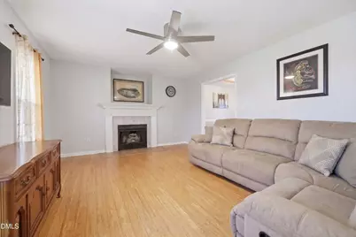 81 Macon Court W, Sanford, NC 27332 - Photo 4