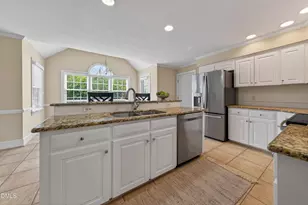 4908 Allanbrooke Ln, Fuquay Varina, NC 27526 - Photo 10