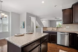 14 Prairie View Ct, Durham, NC 27703 - Photo 8