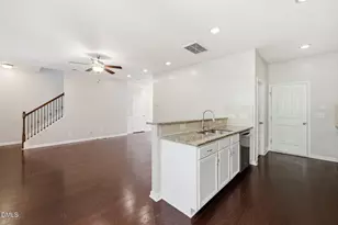 100 Torrey Heights Ln, Durham, NC 27703 - Photo 10