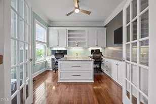 8512 Broderick Pl, Cary, NC 27519 - Photo 14