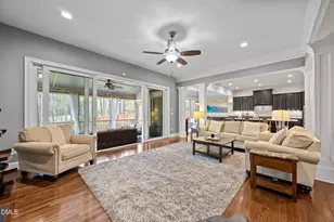 8512 Broderick Pl, Cary, NC 27519 - Photo 4