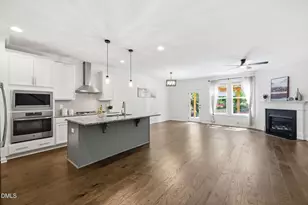 206 Vista Creek Pl, Cary, NC 27511 - Photo 4