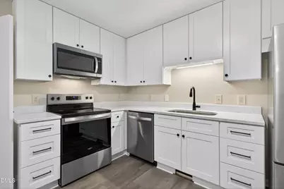 117 Trappers Run Drive, Cary, NC 27513 - Photo 6
