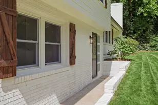 1810 Varnell Ave, Raleigh, NC 27612 - Photo 4