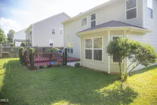 100 Dockrail Ct, Garner, NC 27529 - Photo 28